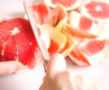 Skvělé způsoby, jak rychle oloupat grapefruit