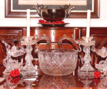 Jak vyčistit krystal a zbavit se žloutnutí a bílé plakety: nádobí, váza, lustr